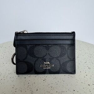 Coach Outlet Mini Skinny ID